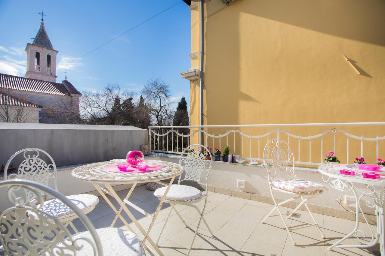 Shabby Chic Apartments Sibenik Luaran gambar