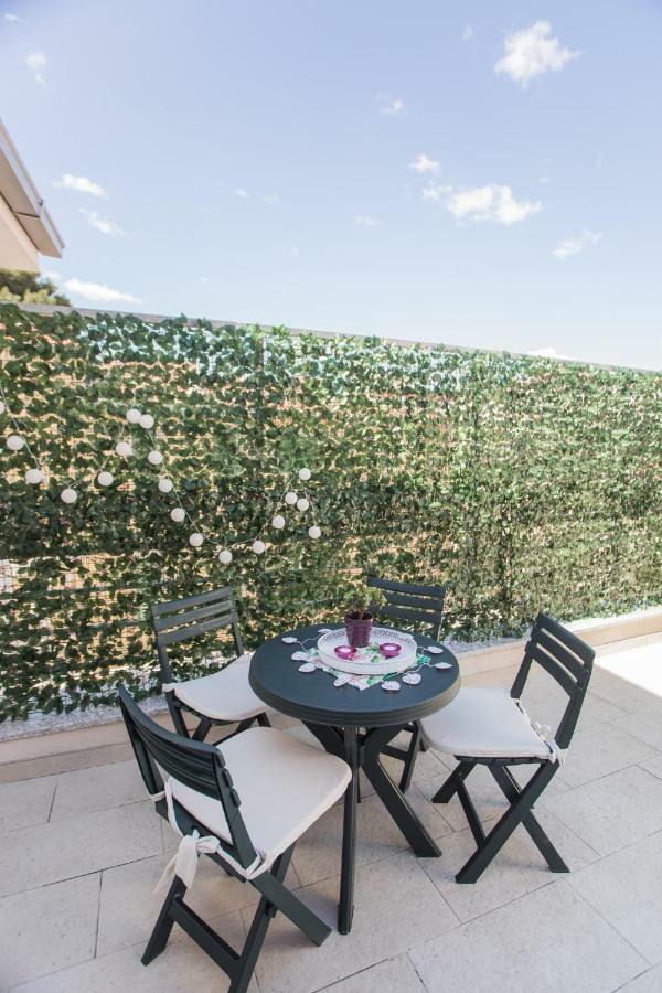 Shabby Chic Apartments Sibenik Luaran gambar